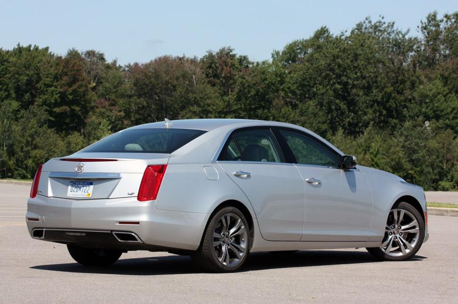 Cadillac CTS Vsport 2014 года  (фото 3 из 46)